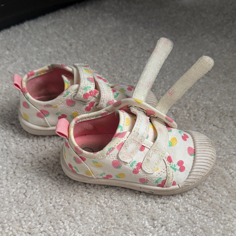 Cat & Jack Cream and Pink Kids Sneakers